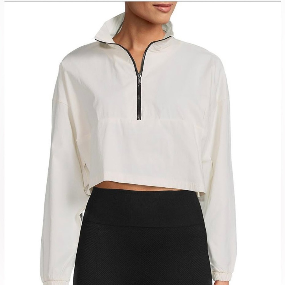 WeWoreWhat off white pullover cropped quarter zip top size medium